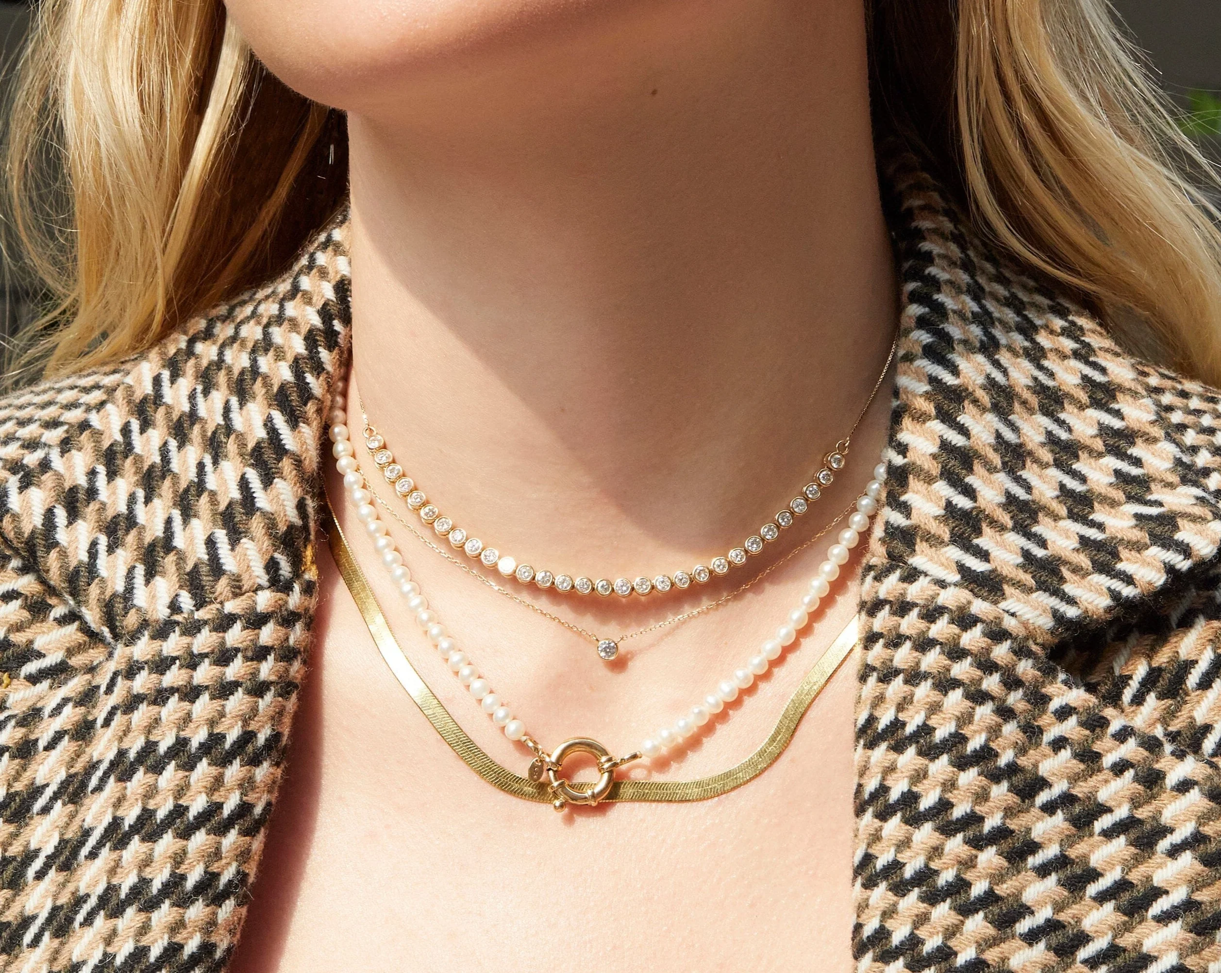 Solid Gold Herringbone Chain Necklace - Image 32