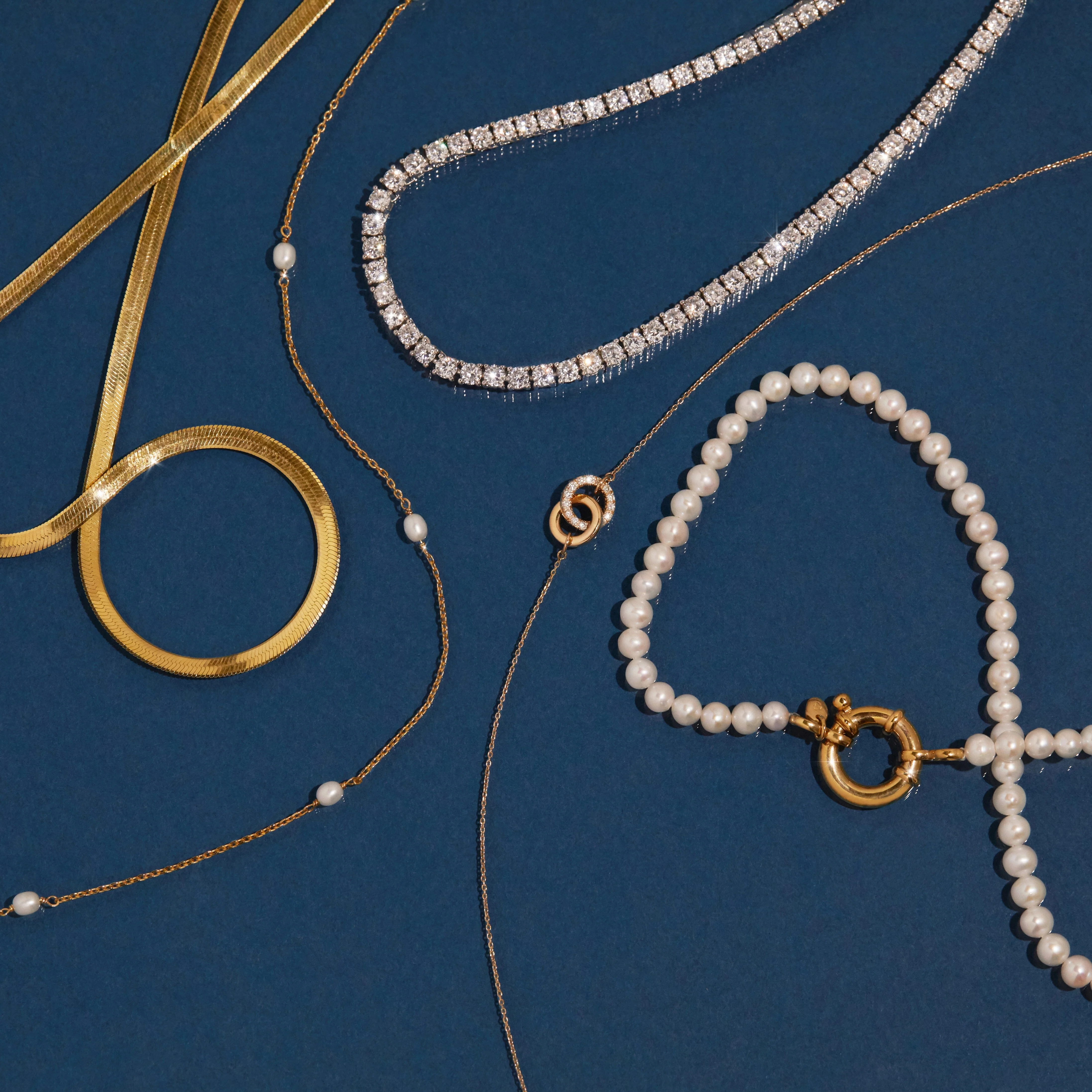 Solid Gold Herringbone Chain Necklace - Image 48