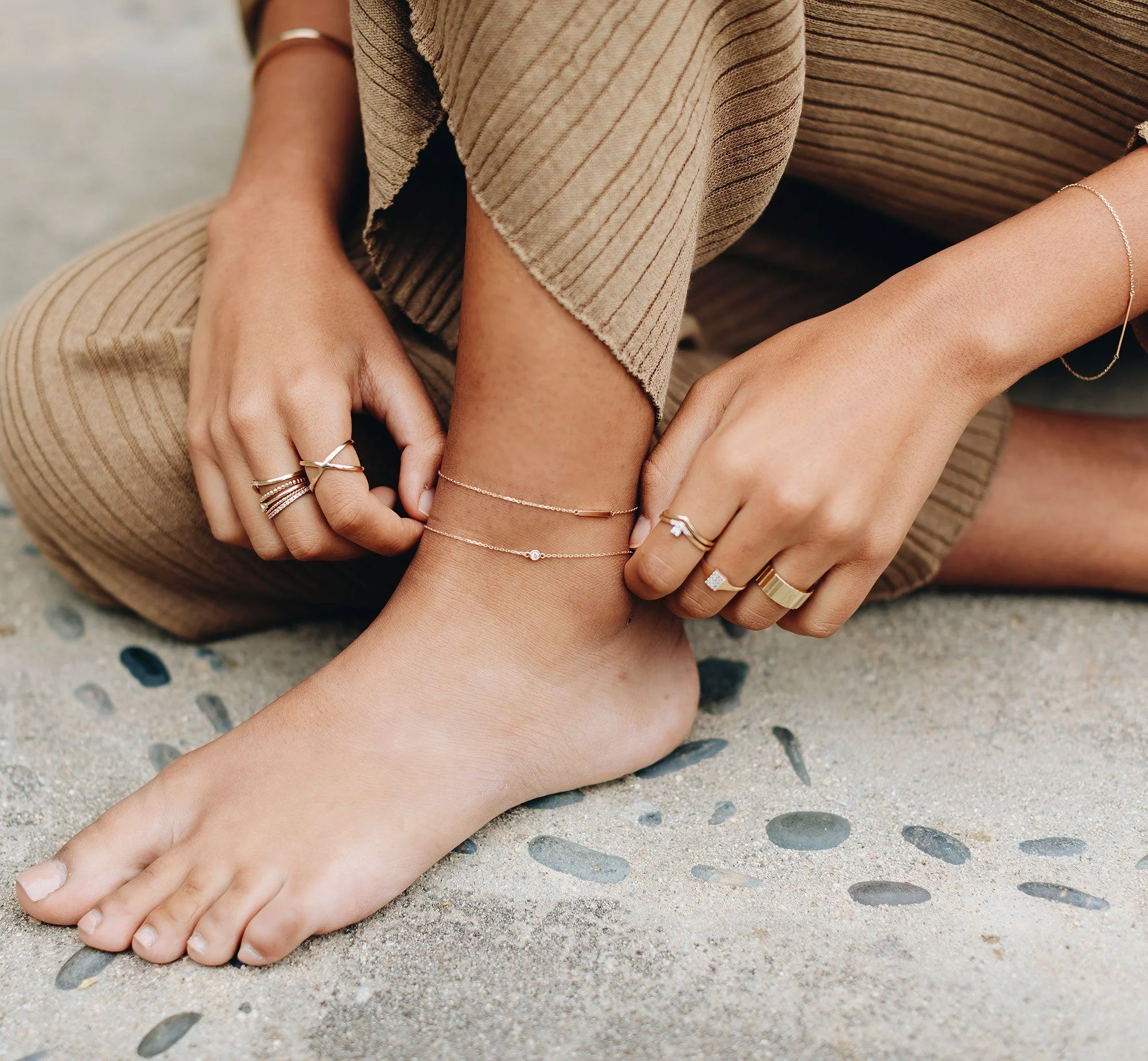 Gold Bar Anklet - Image 5